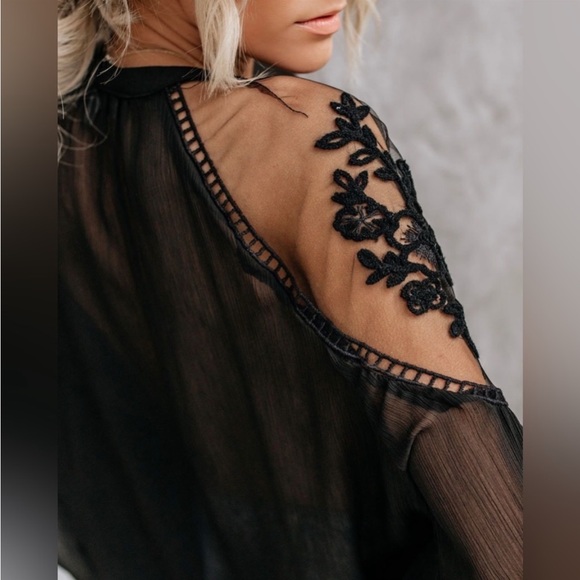 Boho Black Lace Floral Embroidery Blouse - Picture 6 of 6